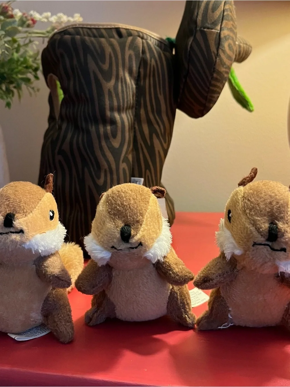 Outward Hound Hide-A-Critter series — Plush Log Hideout with squirrels